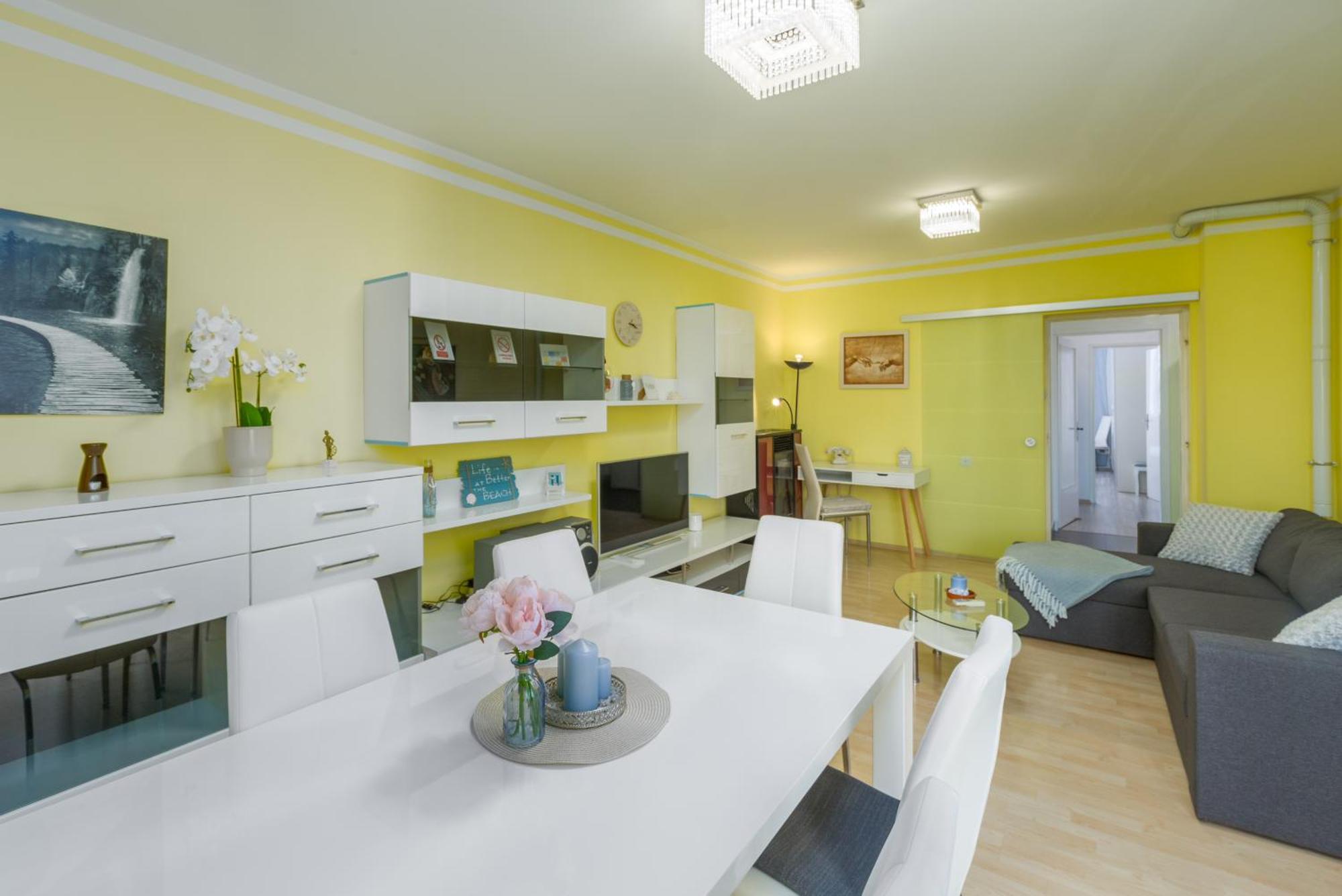 רוביני Seaview Apartment מראה חיצוני תמונה